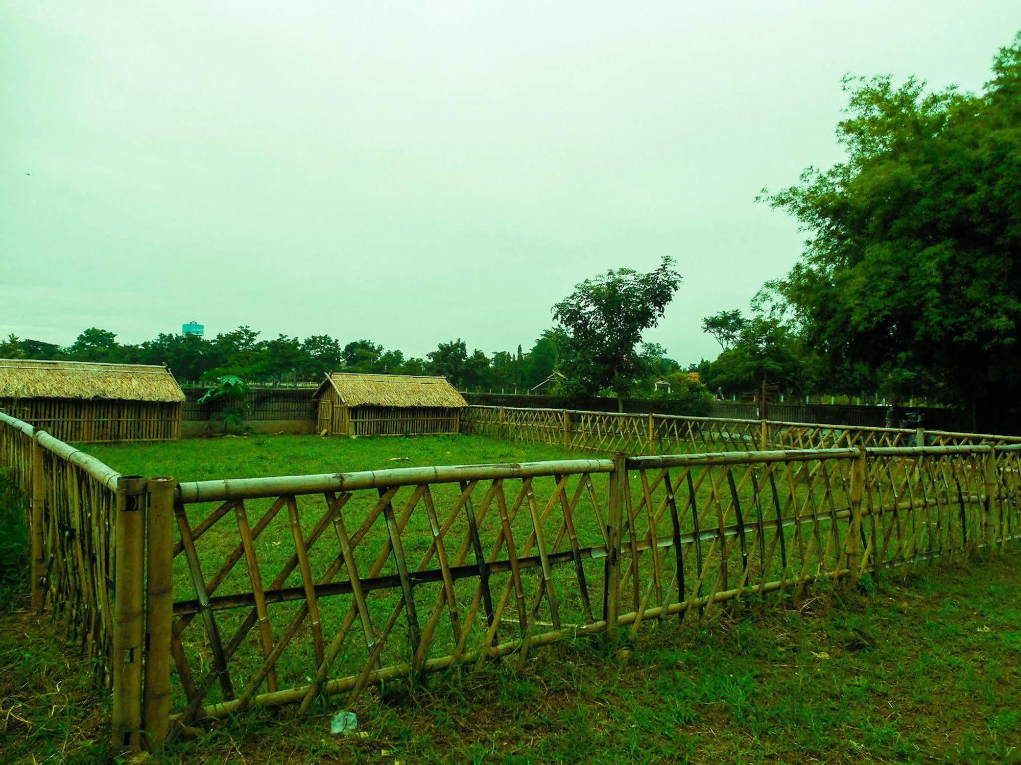 Palm Spa Village Resort แม่ริม ภายนอก รูปภาพ